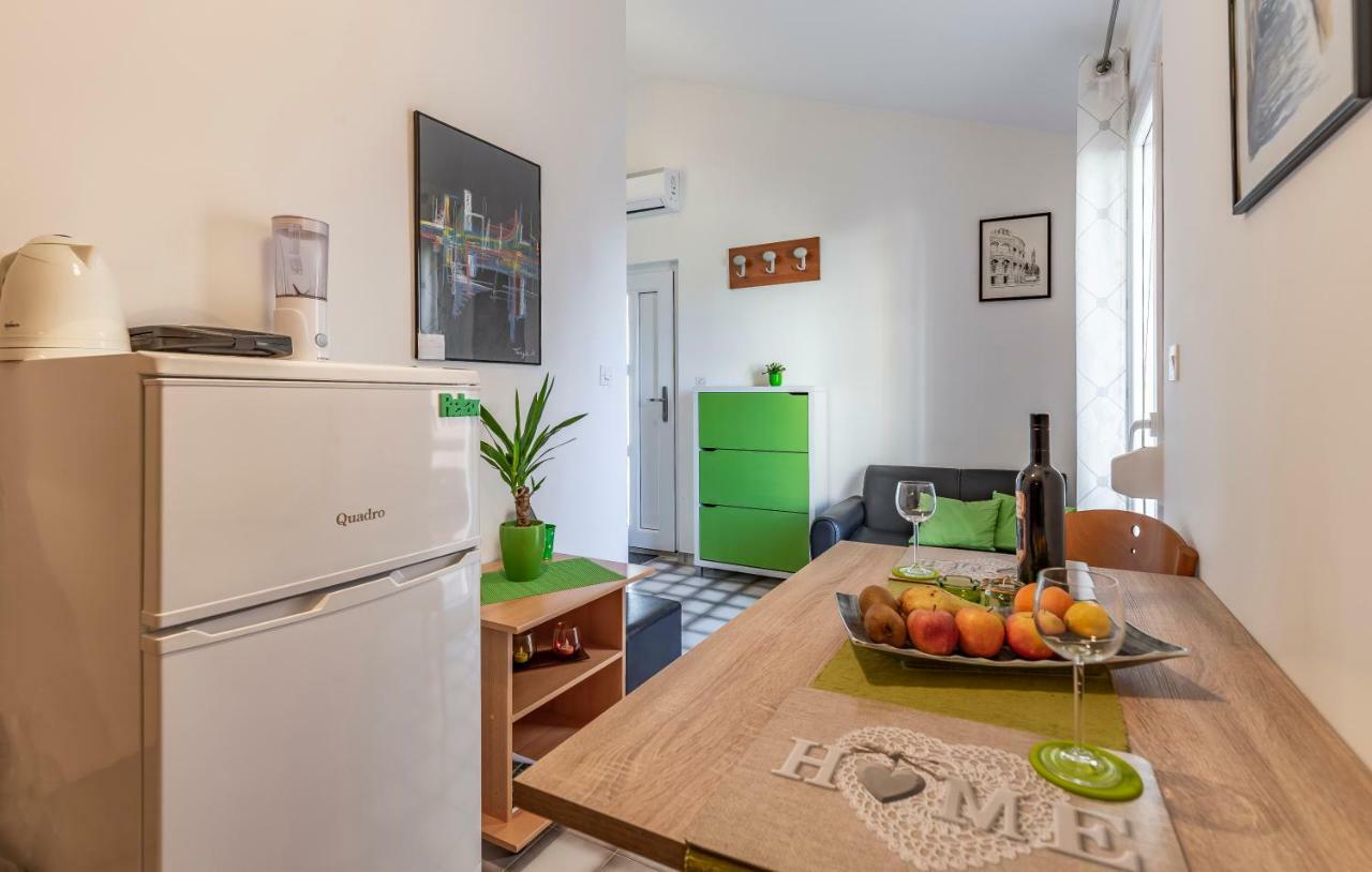 Apartment Denis Medulin Exterior foto